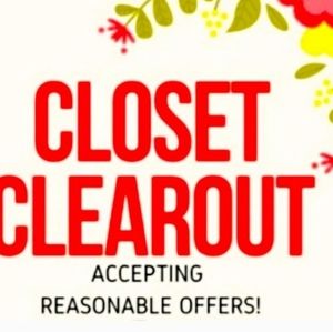 Closet clear out ** accepting resonable offers!!!!
